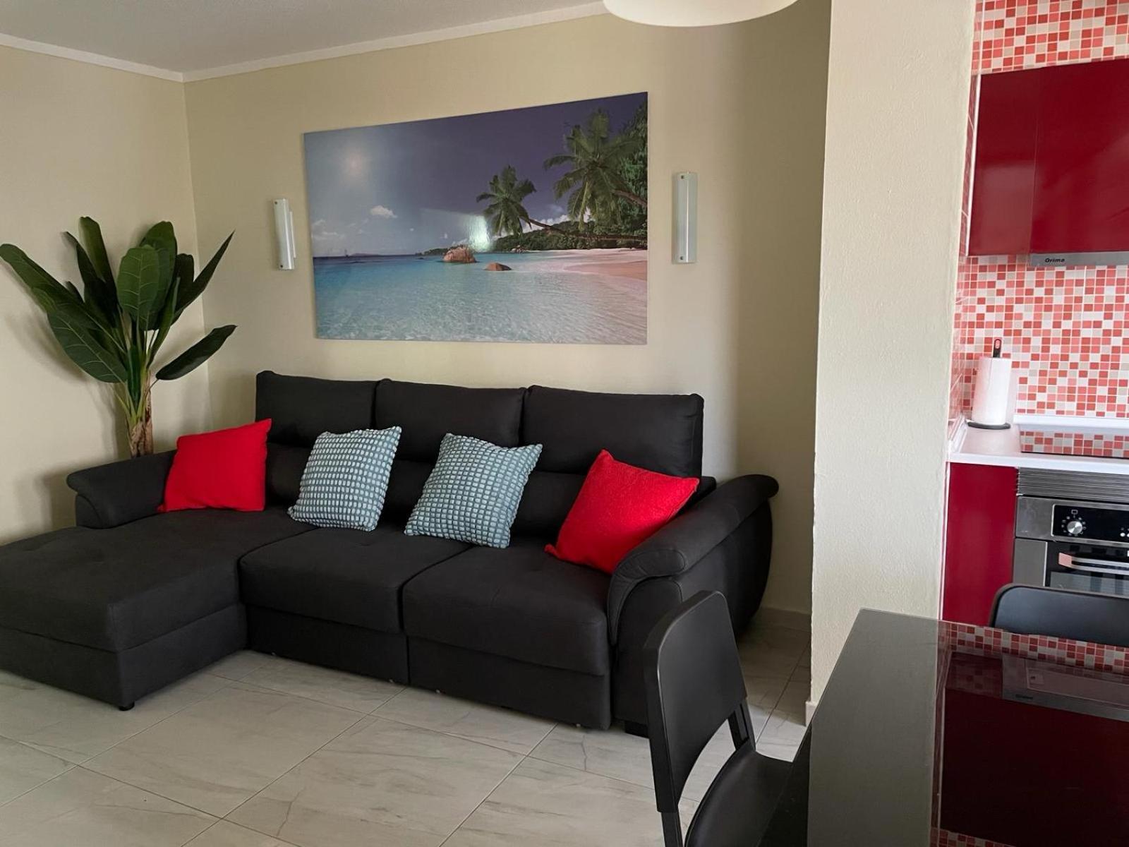 T2 With Pool, 300M From The Beach 波尔蒂芒 外观 照片