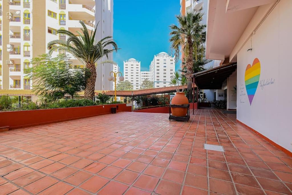 T2 With Pool, 300M From The Beach 波尔蒂芒 外观 照片