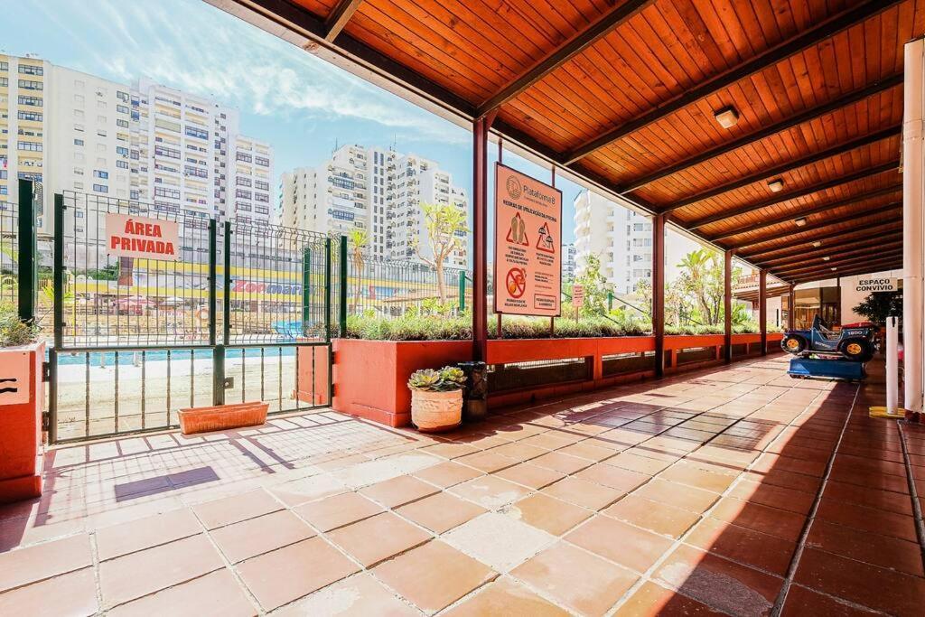 T2 With Pool, 300M From The Beach 波尔蒂芒 外观 照片