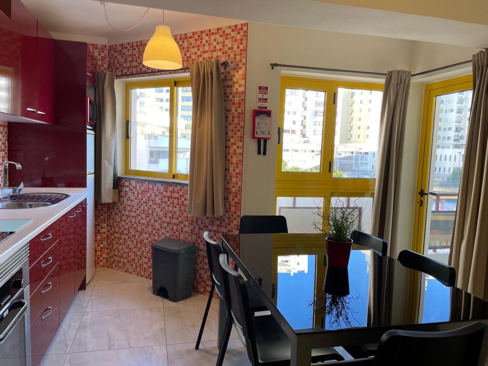 T2 With Pool, 300M From The Beach 波尔蒂芒 外观 照片